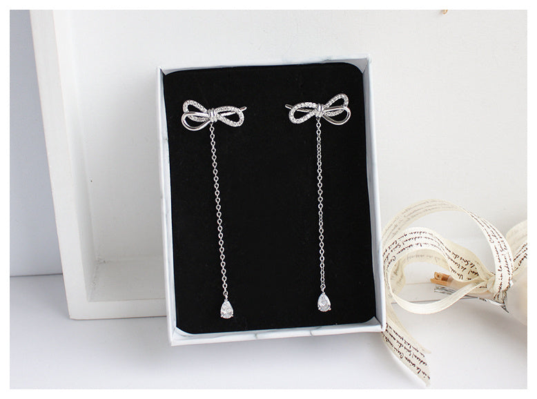 Fashionable Personality Femininity Long Earrings