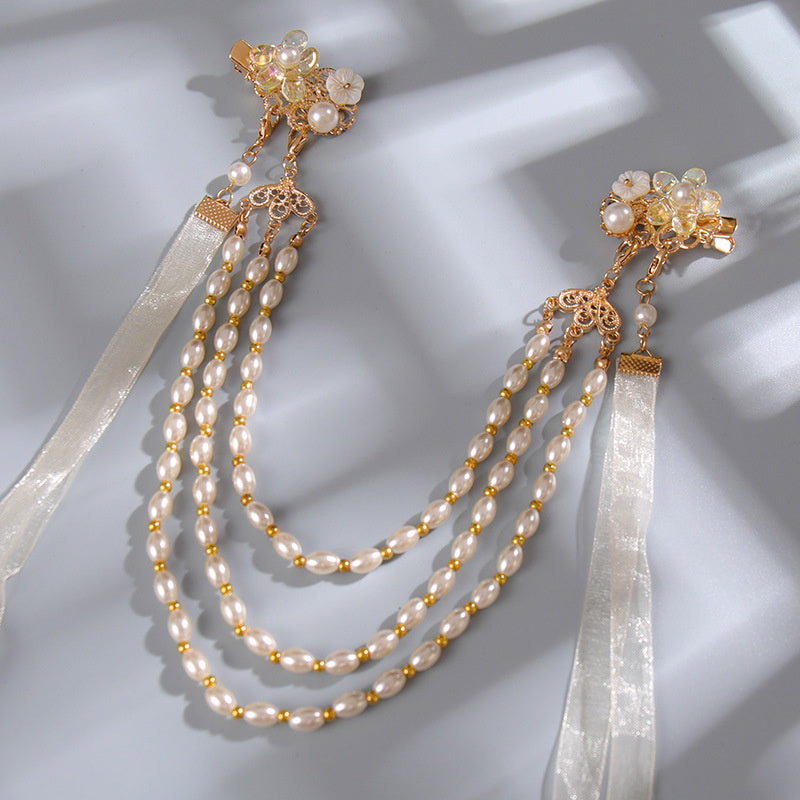 The New Fashionable And Antique Headdress Is Simple