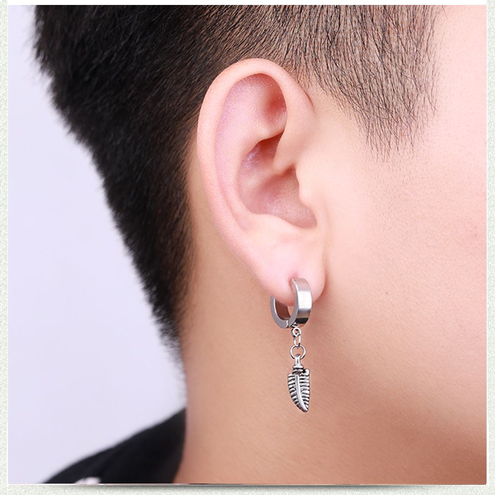 Mens Fashionable Stainless Steel Leaf Ear Clasp