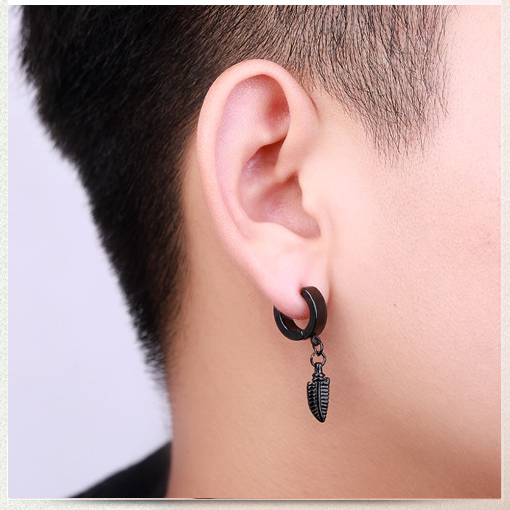 Mens Fashionable Stainless Steel Leaf Ear Clasp