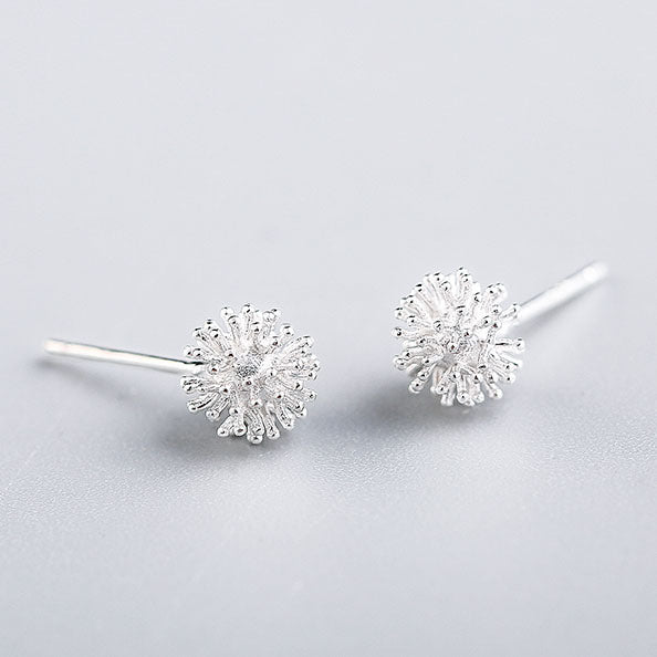 S925 Tremella Stud Female Round Ball Flower Core Stud Dandelion Stud Female