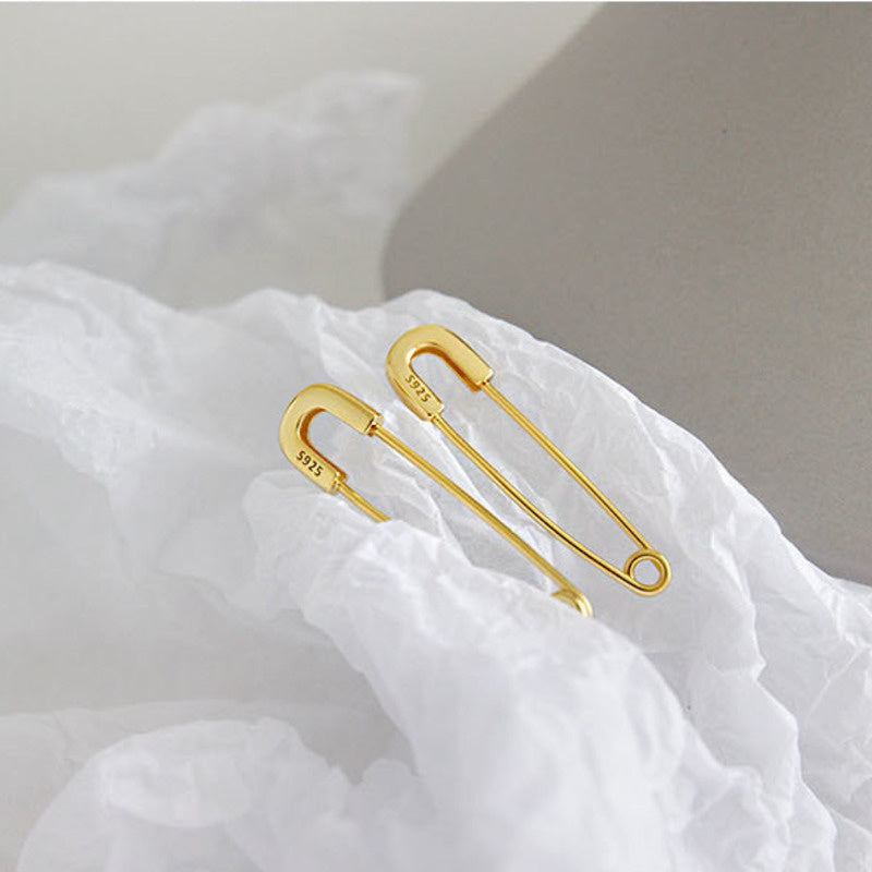 Stylish And Refined Gold-plated Earrings