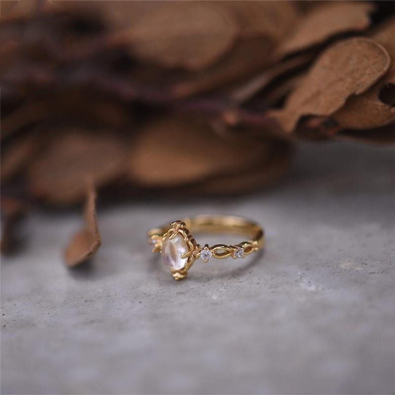 Gilded Inlaid Imitation Crystal Ring Ornament