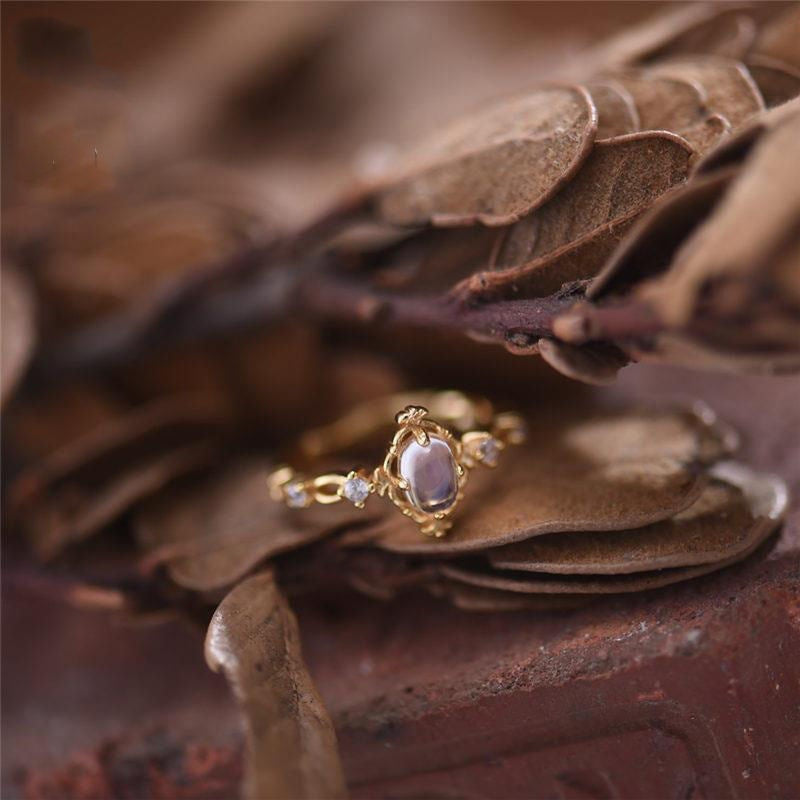Gilded Inlaid Imitation Crystal Ring Ornament