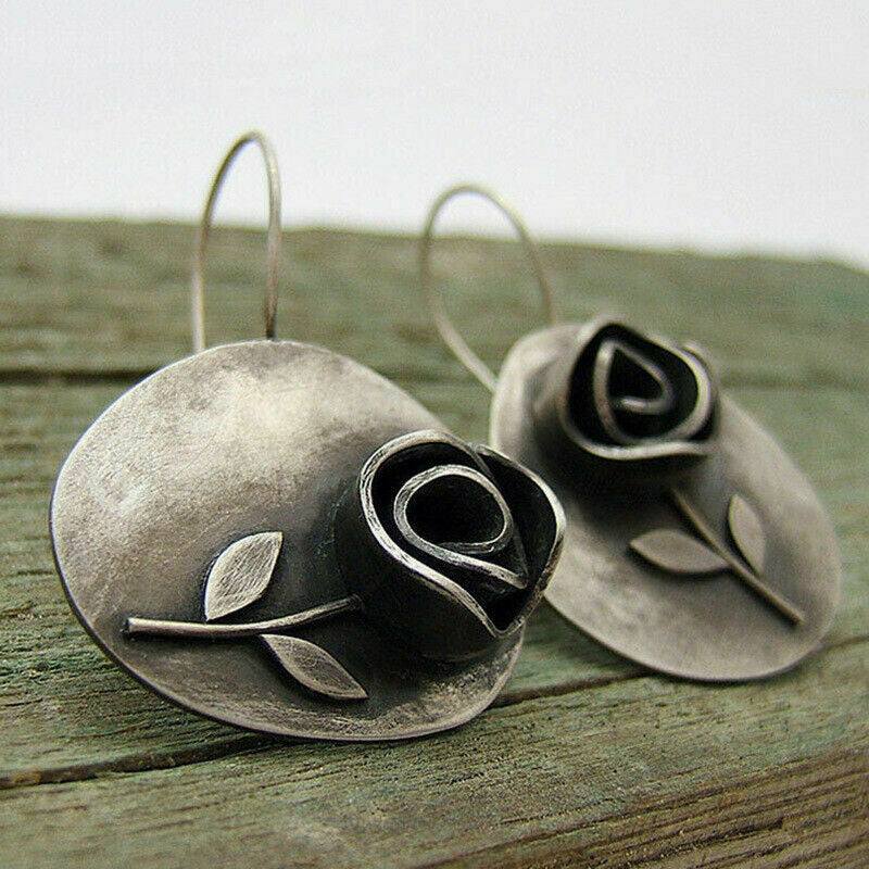 Ancient Silver Leaf Flower Earrings
